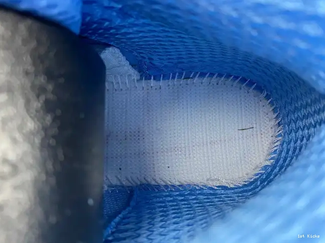 1st Kicks DV1310-401 Jordan UNC 5 Air 0623